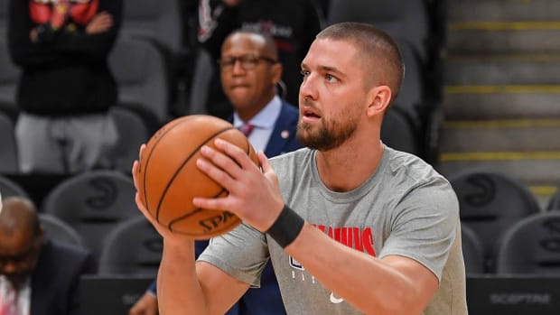 chandler-parsons-injuries-hawks